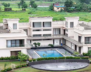 outdoor lawn 1